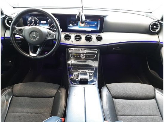 2016 Mercedes-Benz E -Klasse Lim. E 220 d 2016 Mercedes-Benz E -Klasse Lim. E 220 d