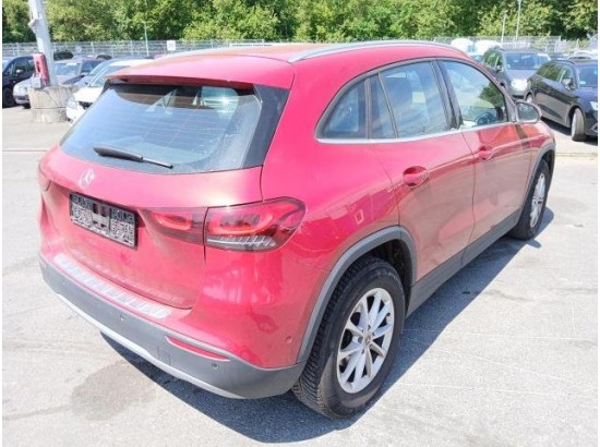 2020 Mercedes-Benz GLA -Klasse GLA 200 2020 Mercedes-Benz GLA -Klasse GLA 200