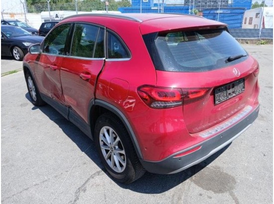 2020 Mercedes-Benz GLA -Klasse GLA 200 2020 Mercedes-Benz GLA -Klasse GLA 200