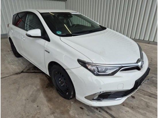 2017 Toyota Auris Hybrid Executive 2017 Toyota Auris Hybrid Executive