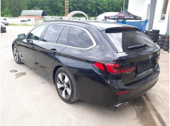 2023 BMW 5er Touring 520d