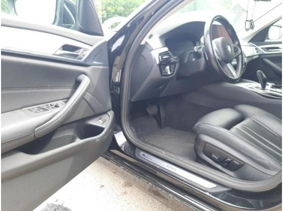 2023 BMW 5er Touring 520d