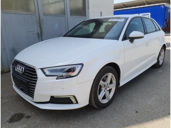 2020 Audi A3 Sportback 40 e-tron basis