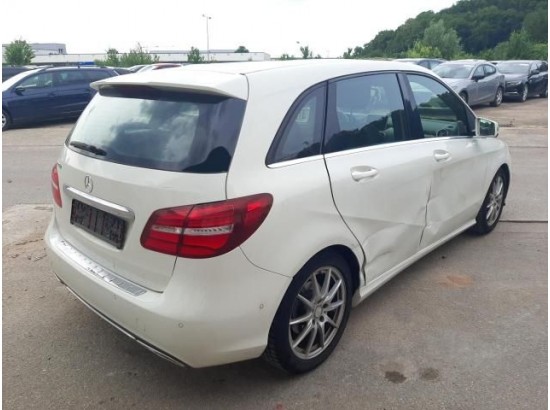 2015 Mercedes-Benz B -Klasse B 200 CDI / d 2015 Mercedes-Benz B -Klasse B 200 CDI / d