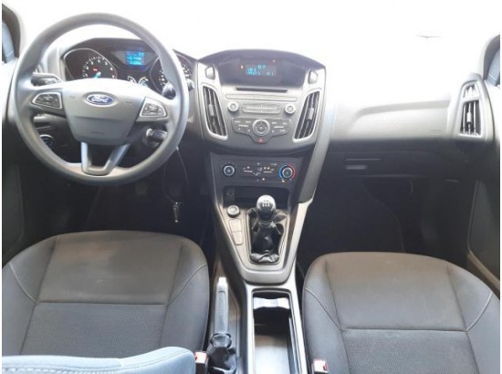 2015 Ford Focus Turnier Ambiente 2015 Ford Focus Turnier Ambiente