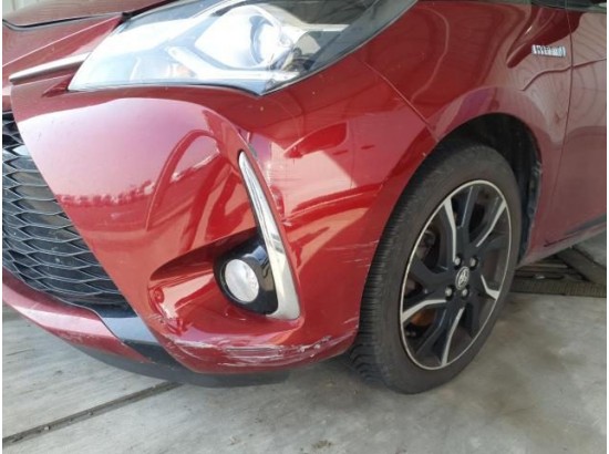 2017 Toyota Yaris Hybrid Style Selection 2017 Toyota Yaris Hybrid Style Selection