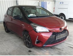 2017 Toyota Yaris Hybrid Style Selection