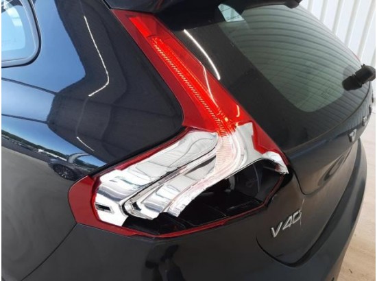 2017 Volvo V40 Kinetic 2017 Volvo V40 Kinetic