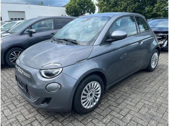 2022 FIAT 500 e Lim. Action 2022 FIAT 500 e Lim. Action