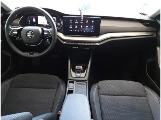 2023 Skoda Octavia Combi Ambition 2023 Skoda Octavia Combi Ambition