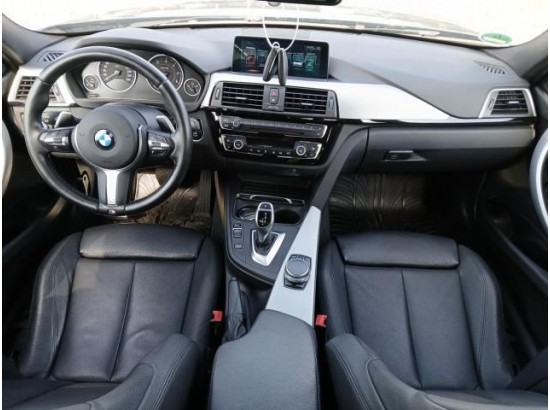2017 BMW 3er Touring 320 d xDrive M Sport 2017 BMW 3er Touring 320 d xDrive M Sport