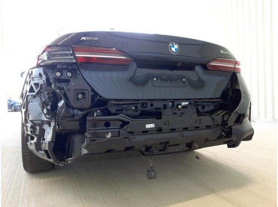 2025 BMW 5er Lim. 520 d xDrive M Sport 2025 BMW 5er Lim. 520 d xDrive M Sport