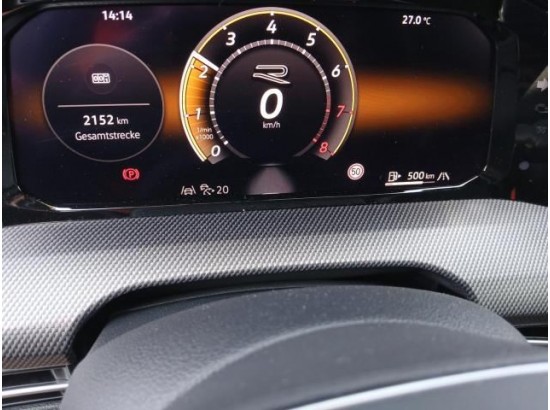 2025 Volkswagen Golf VIII Lim. 1.5 TSI 110 kW R-Line 2025 Volkswagen Golf VIII Lim. 1.5 TSI 110 kW R-Line