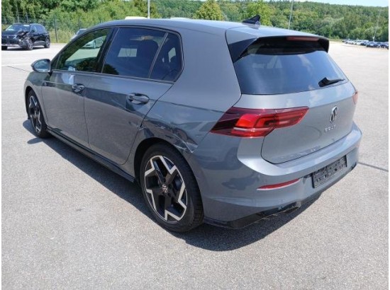 2025 Volkswagen Golf VIII Lim. 1.5 TSI 110 kW R-Line 2025 Volkswagen Golf VIII Lim. 1.5 TSI 110 kW R-Line
