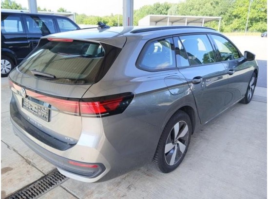 2024 Volkswagen Passat Variant 1.5 eTSI 110 kW