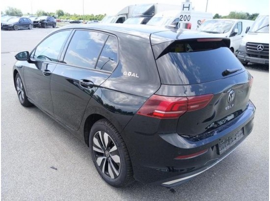 2025 Volkswagen Golf VIII Lim. 1.5 eTSI 85 kW Goal 2025 Volkswagen Golf VIII Lim. 1.5 eTSI 85 kW Goal
