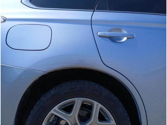 2015 Mitsubishi Outlander PHEV Top 4WD 2015 Mitsubishi Outlander PHEV Top 4WD