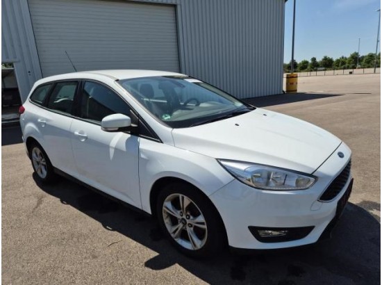 2017 Ford Focus Turnier Business