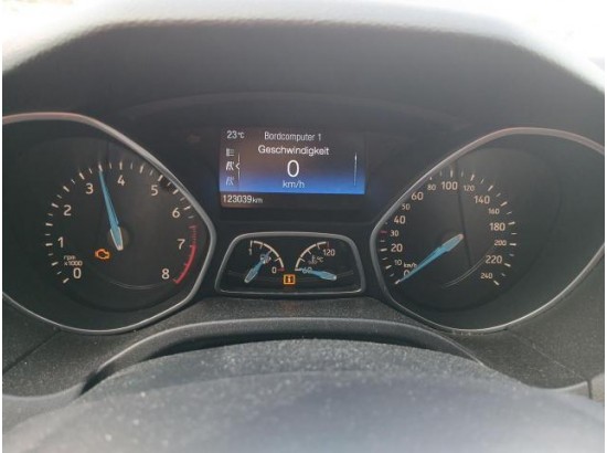 2017 Ford Focus Turnier Titanium 2017 Ford Focus Turnier Titanium