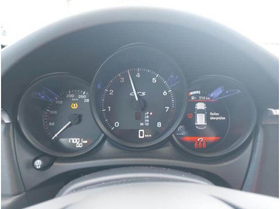 2024 Porsche Macan GTS