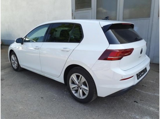 2025 Volkswagen Golf VIII Lim. 1.5 eTSI 110 kW Life 2025 Volkswagen Golf VIII Lim. 1.5 eTSI 110 kW Life