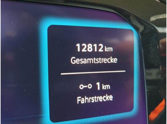 2025 Volkswagen Golf VIII Lim. 1.5 eTSI 110 kW Life 2025 Volkswagen Golf VIII Lim. 1.5 eTSI 110 kW Life