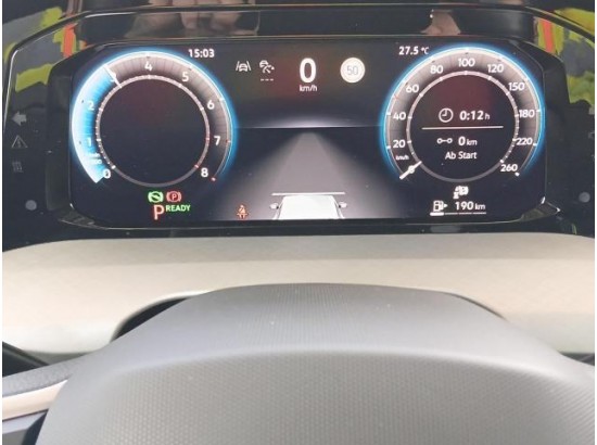 2025 Volkswagen Golf VIII Lim. 1.5 eTSI 110 kW Life 2025 Volkswagen Golf VIII Lim. 1.5 eTSI 110 kW Life