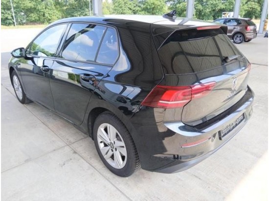 2025 Volkswagen Golf VIII Lim. 1.5 eTSI 110 kW Life 2025 Volkswagen Golf VIII Lim. 1.5 eTSI 110 kW Life