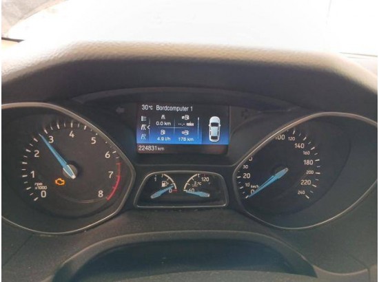 2017 Ford Focus Turnier Titanium 2017 Ford Focus Turnier Titanium