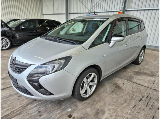 2015 Opel Zafira C Tourer Innovation 2015 Opel Zafira C Tourer Innovation