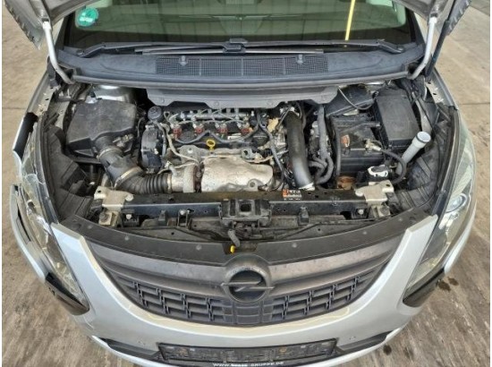 2015 Opel Zafira C Tourer Innovation 2015 Opel Zafira C Tourer Innovation