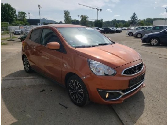 2018 Mitsubishi Space Star Edition 100+ 2018 Mitsubishi Space Star Edition 100+