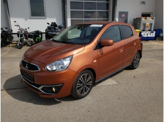 2018 Mitsubishi Space Star Edition 100+ 2018 Mitsubishi Space Star Edition 100+