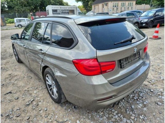 2018 BMW 3er Touring 320d xDrive Advantage