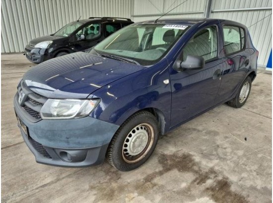 2015 Dacia Sandero II Essentiel 2015 Dacia Sandero II Essentiel