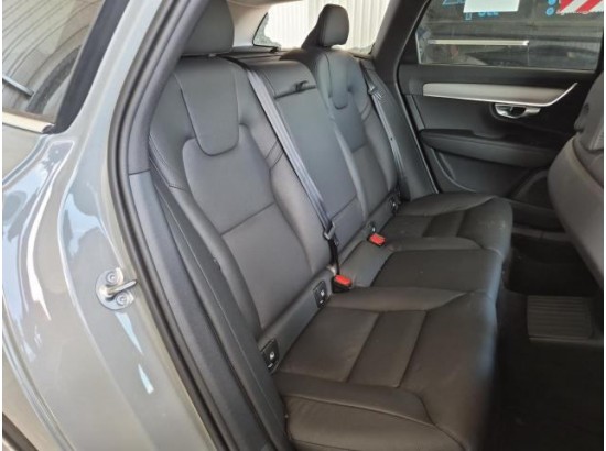 2025 Volvo V90 Kombi Core Recharge Plug-In Hybrid AWD