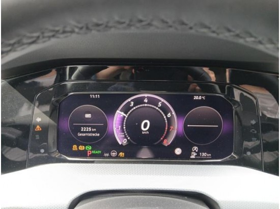 2025 Volkswagen Golf VIII Lim. 1.5 eTSI 110 kW Goal 2025 Volkswagen Golf VIII Lim. 1.5 eTSI 110 kW Goal