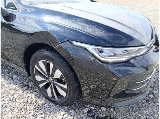 2025 Volkswagen Golf VIII Lim. 1.5 eTSI 110 kW Goal 2025 Volkswagen Golf VIII Lim. 1.5 eTSI 110 kW Goal