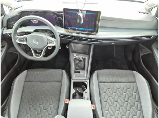 2025 Volkswagen Golf VIII Lim. 1.5 TSI 85 kW Goal 2025 Volkswagen Golf VIII Lim. 1.5 TSI 85 kW Goal