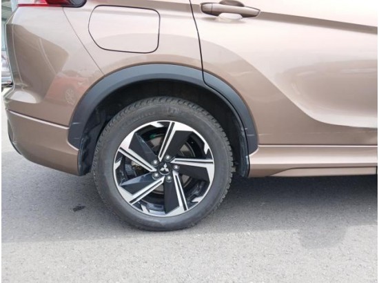 2023 Mitsubishi Eclipse Cross Plus Select Hybrid 4WD