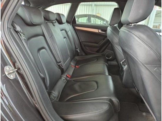 2015 Audi A4 Avant S line Sportpaket / plus 2015 Audi A4 Avant S line Sportpaket / plus