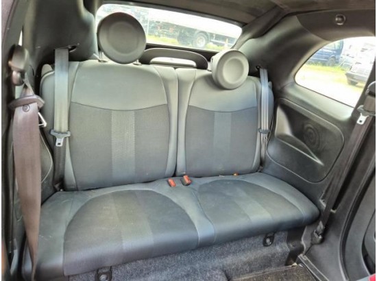 2015 FIAT 500 S