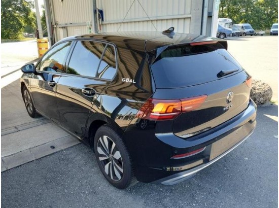 2025 Volkswagen Golf VIII Lim. 1.5 eTSI 110 kW Goal 2025 Volkswagen Golf VIII Lim. 1.5 eTSI 110 kW Goal