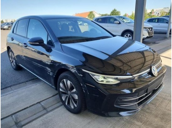 2025 Volkswagen Golf VIII Lim. 1.5 eTSI 110 kW Goal 2025 Volkswagen Golf VIII Lim. 1.5 eTSI 110 kW Goal