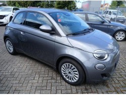 2022 FIAT 500 E Action