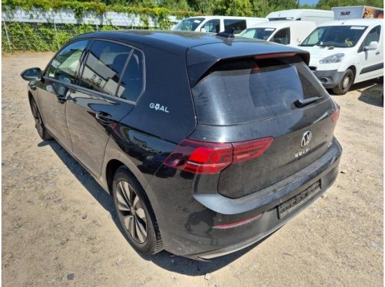 2025 Volkswagen Golf VIII Lim. 1.5 eTSI 85 kW Goal 2025 Volkswagen Golf VIII Lim. 1.5 eTSI 85 kW Goal