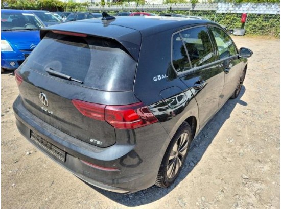 2025 Volkswagen Golf VIII Lim. 1.5 eTSI 85 kW Goal 2025 Volkswagen Golf VIII Lim. 1.5 eTSI 85 kW Goal