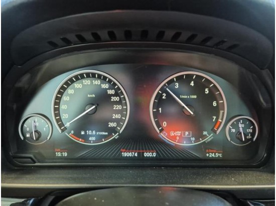 2015 BMW 5er Touring 528i xDrive