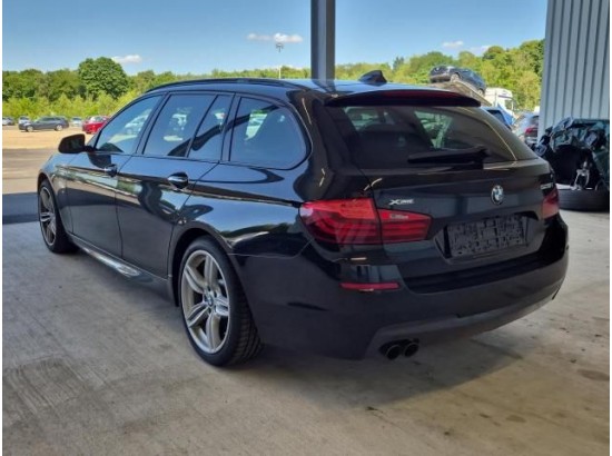 2015 BMW 5er Touring 528i xDrive