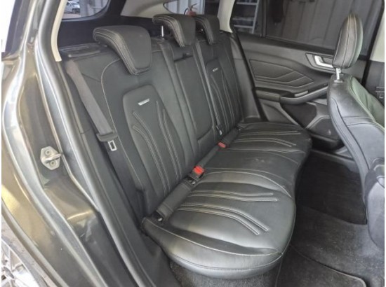 2018 Ford Focus Turnier Vignale 2018 Ford Focus Turnier Vignale